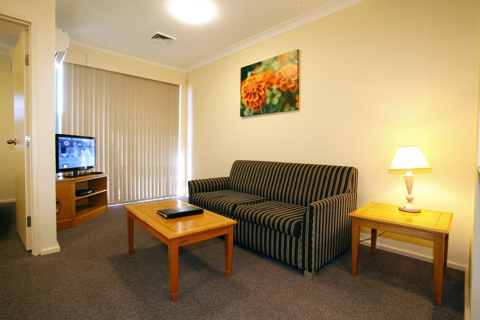 קמפבלטאון Maclin Lodge Motel מראה חיצוני תמונה