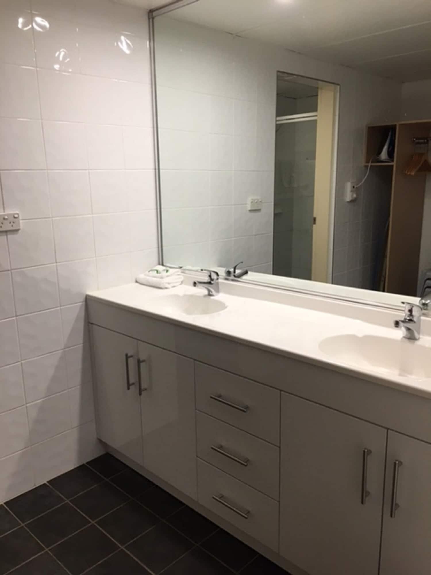 קמפבלטאון Maclin Lodge Motel מראה חיצוני תמונה
