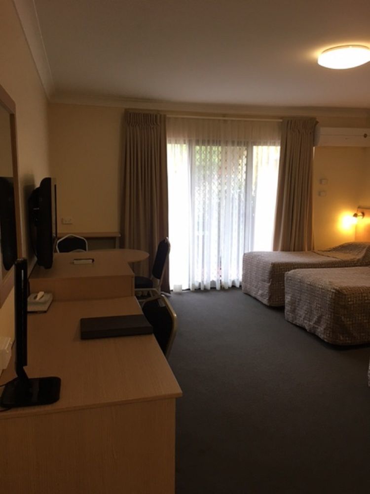 קמפבלטאון Maclin Lodge Motel מראה חיצוני תמונה